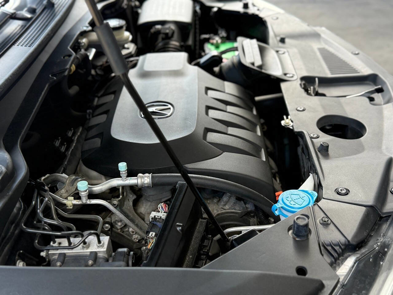 Used 2015 Acura RDX AWD w/ Technology Package image 56