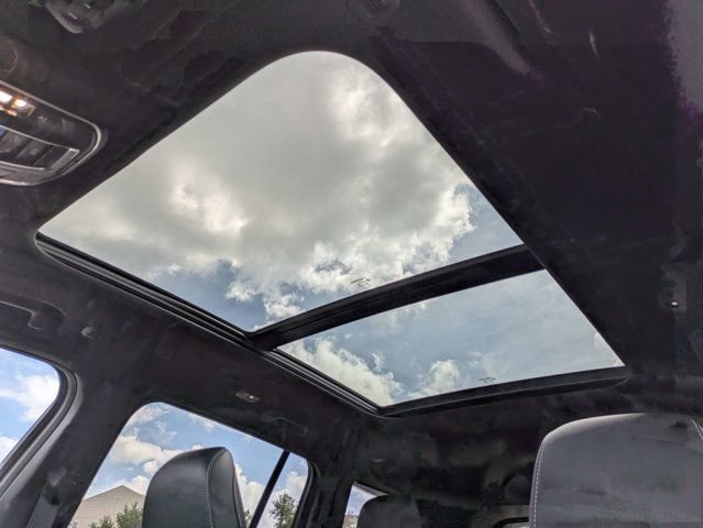 New 2026 Jeep Grand Cherokee Limited w/ Limited Altitude Package RWD image 22