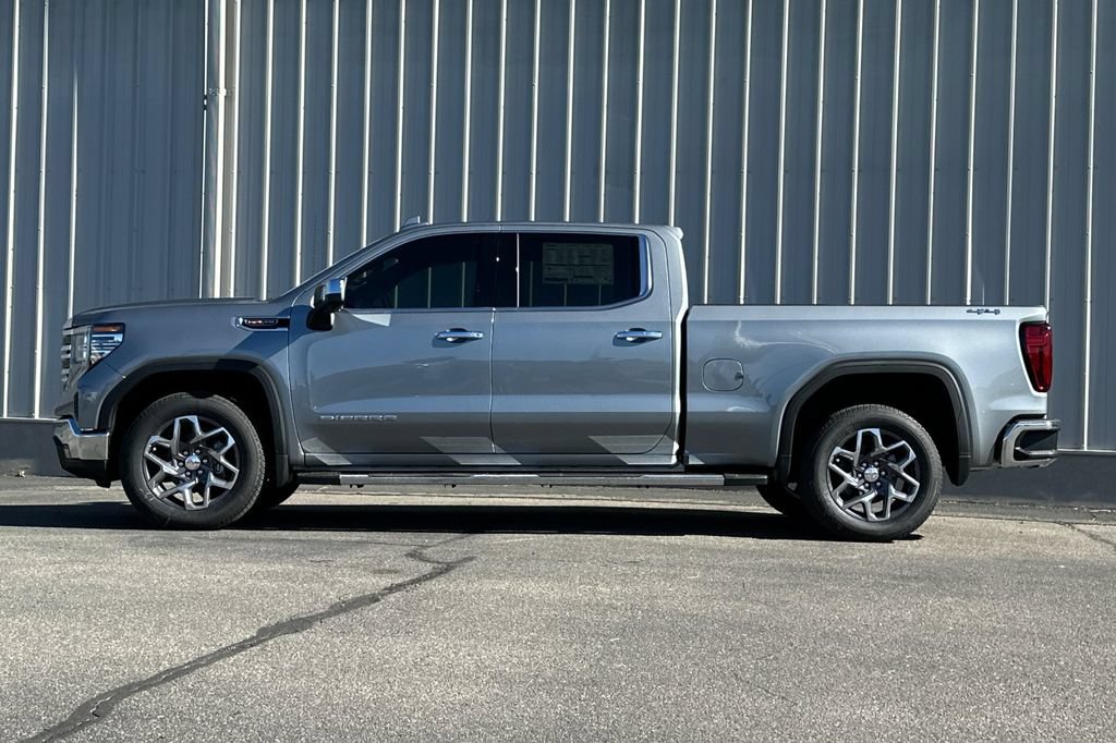 New 2026 GMC Sierra 1500 SLT w/ SLT Premium Package AWD/4WD image 10