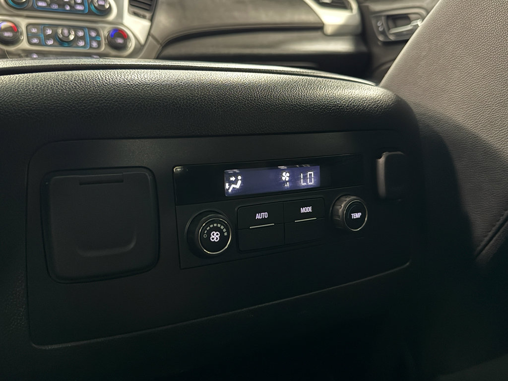 Used 2020 GMC Yukon SLT w/ Value Plus Edition AWD/4WD image 20
