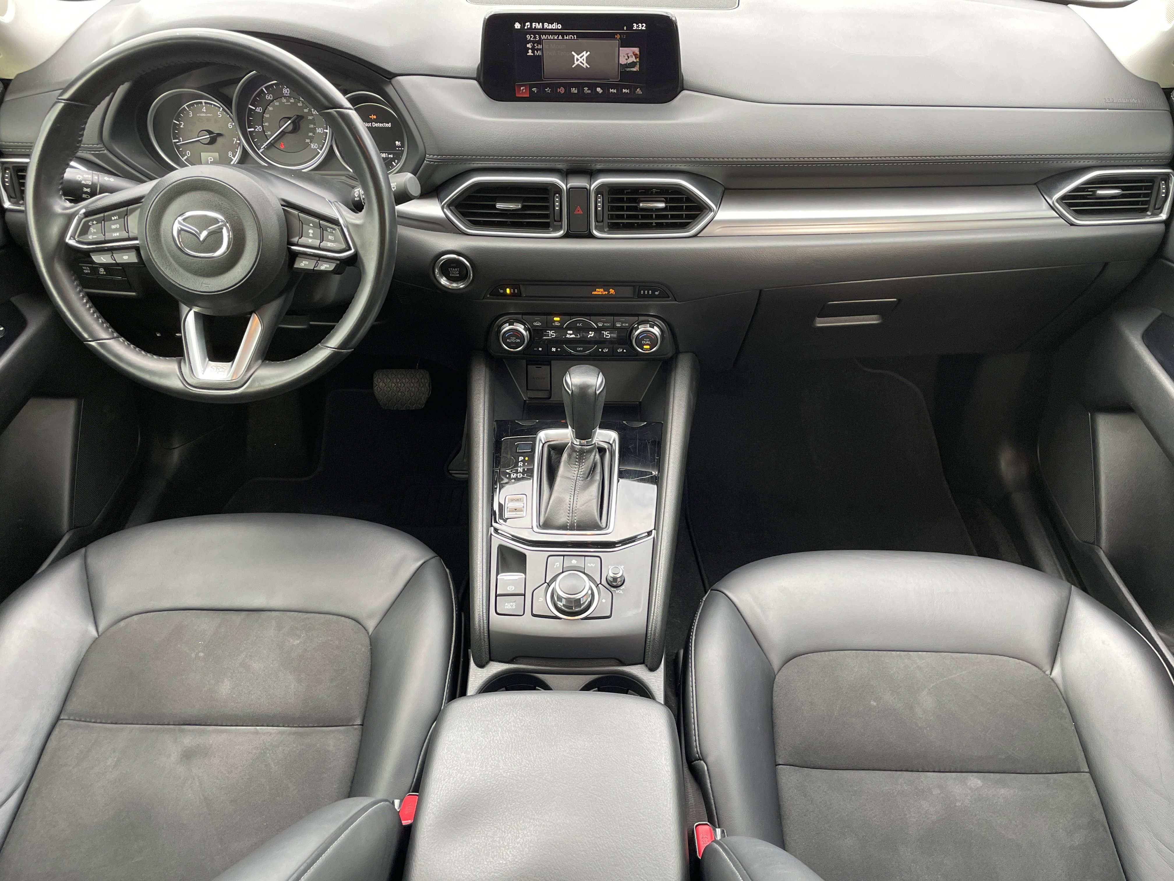 Used 2018 MAZDA CX-5 Touring image 12