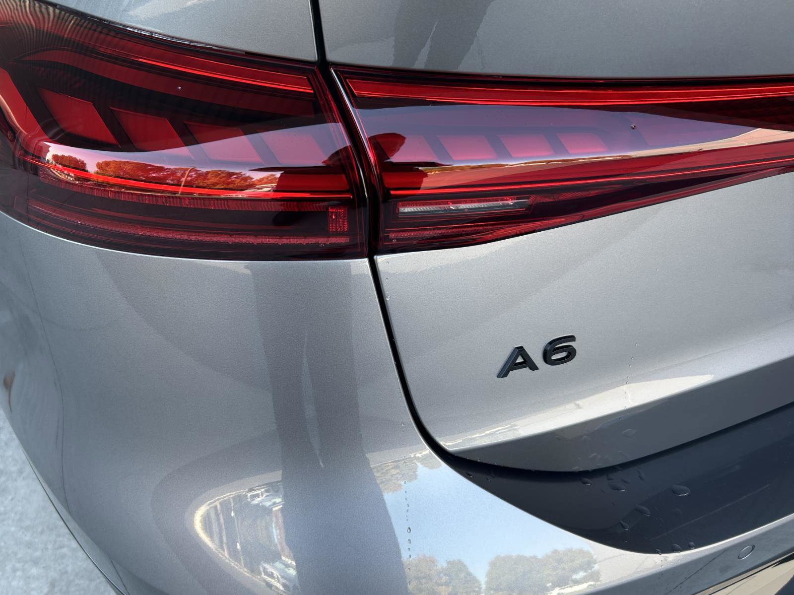 New 2025 Audi A6 e-tron Prestige AWD/4WD image 10