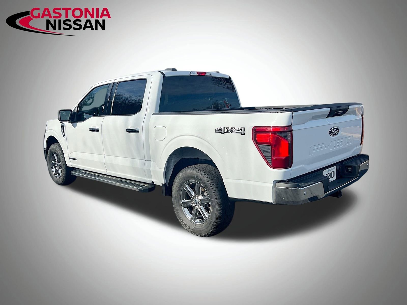Used 2024 Ford F150 XLT w/ Mobile Office Package image 6