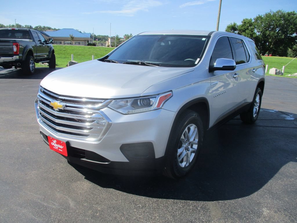 Certified 2020 Chevrolet Traverse LS w/ LPO, Floor Liner Package FWD image 12