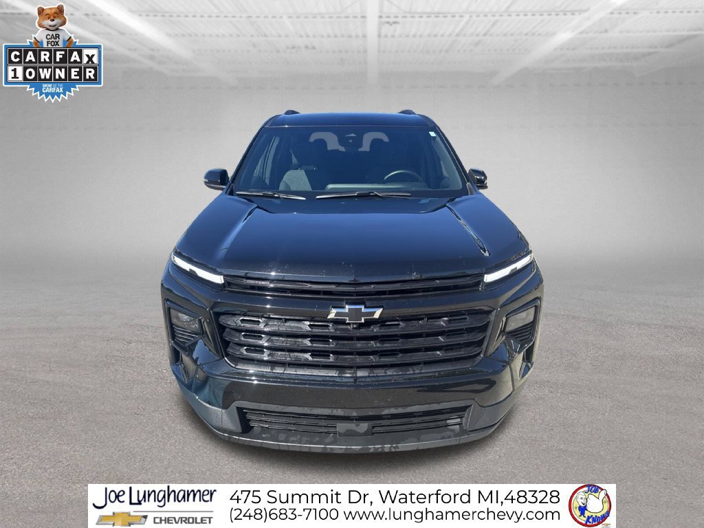 Used 2024 Chevrolet Traverse LT w/ Midnight/Sport Edition FWD image 8