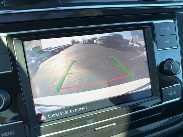 Used 2023 Volkswagen Tiguan S image 31