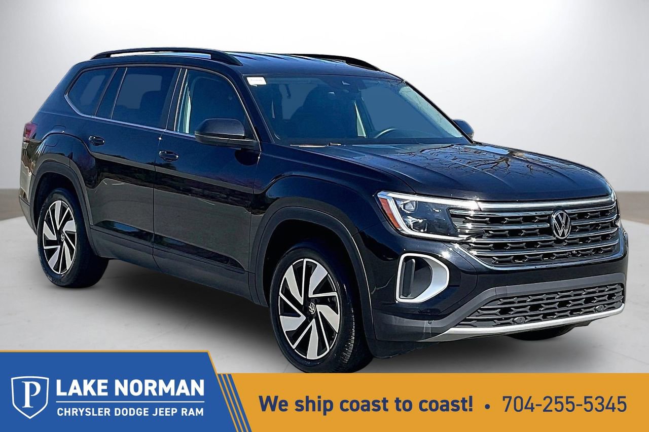Used 2024 Volkswagen Atlas SE image 1
