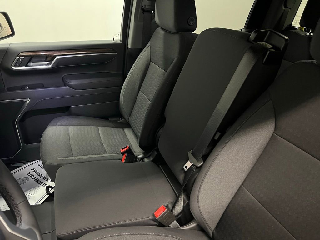 New 2025 Chevrolet Silverado 1500 LT w/ Z71 Off-Road Package image 31