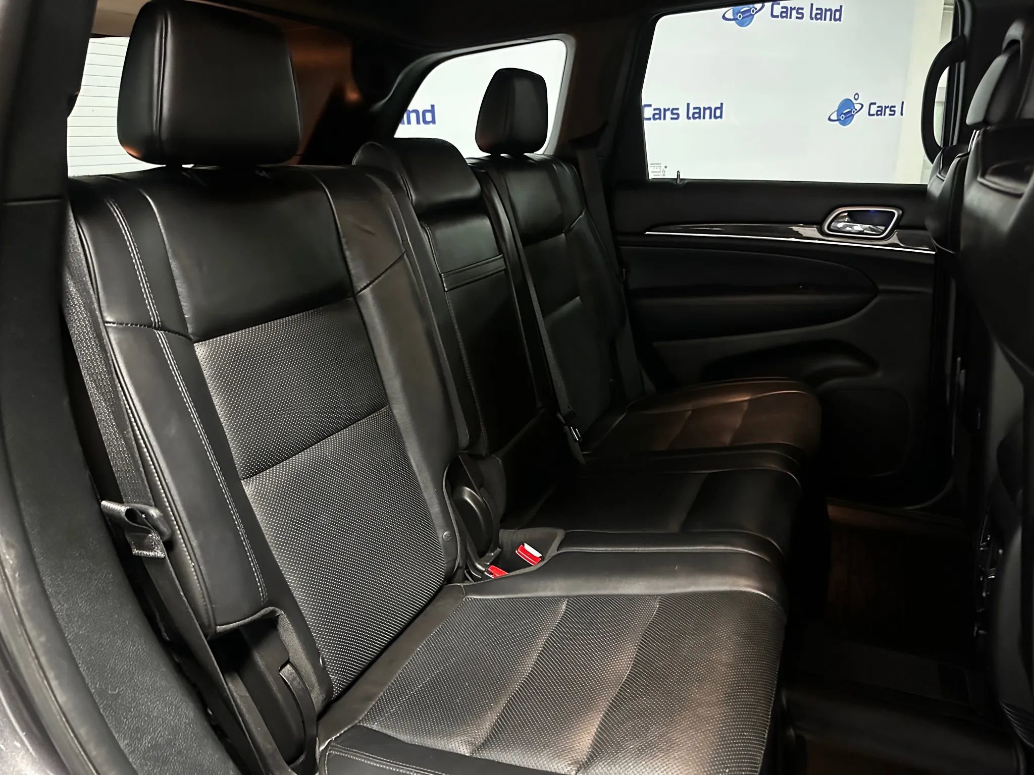 Used 2018 Jeep Grand Cherokee Overland image 21