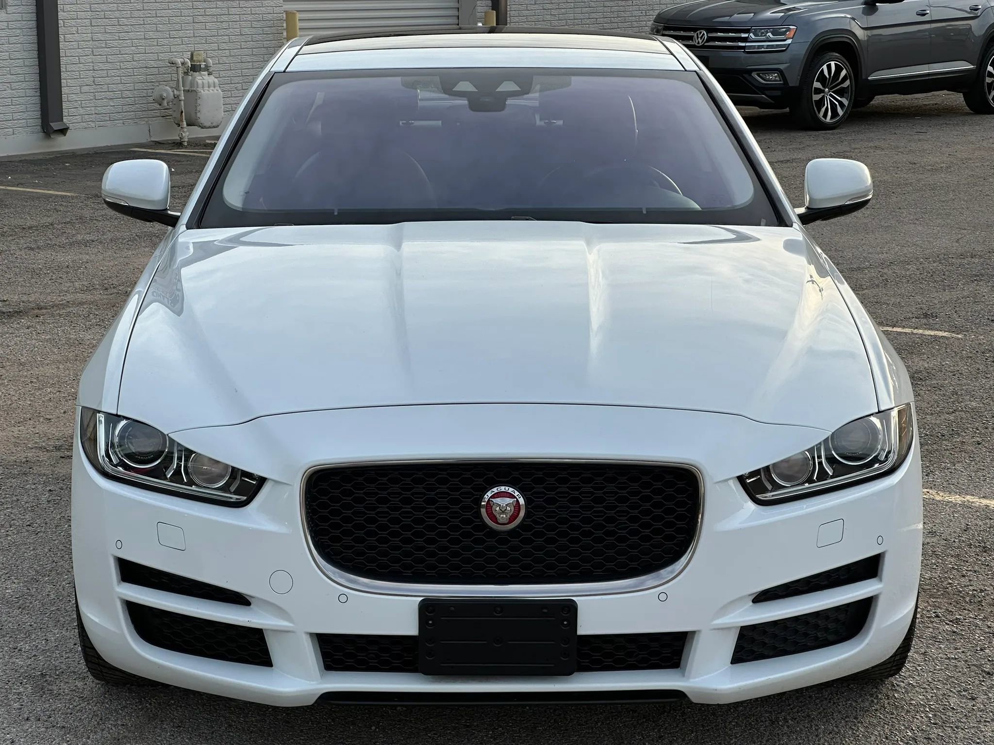 Used 2018 Jaguar XE Prestige RWD image 10