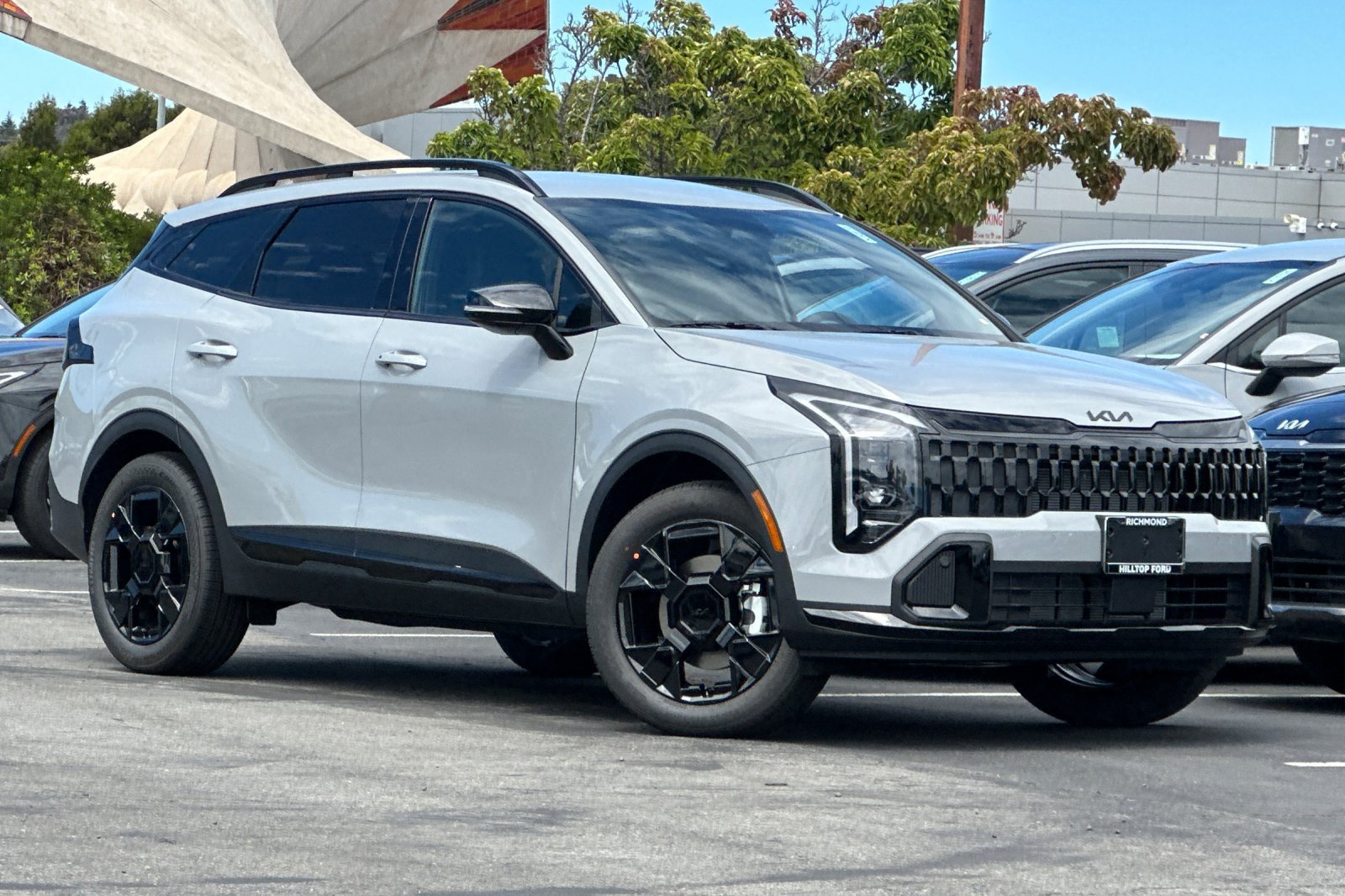 New 2026 Kia Sportage X-Line AWD/4WD image 2