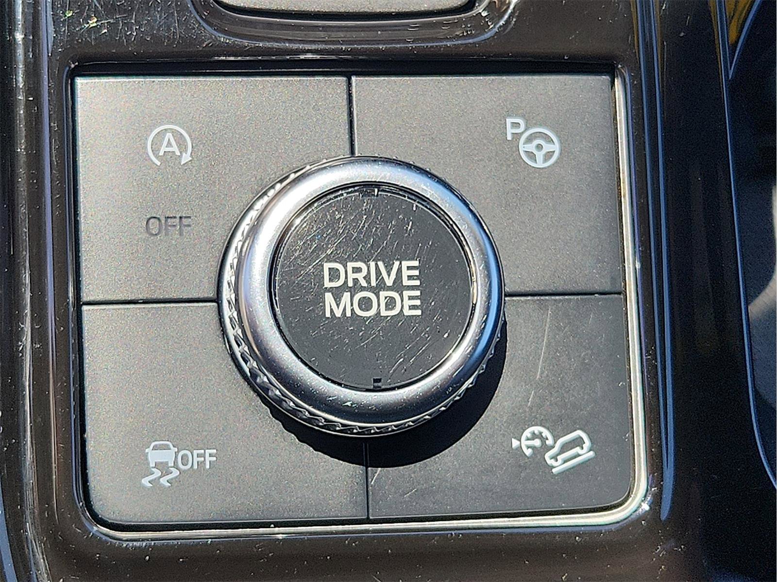 Certified 2021 Ford Explorer ST w/ Equipment Group 401A AWD/4WD image 22
