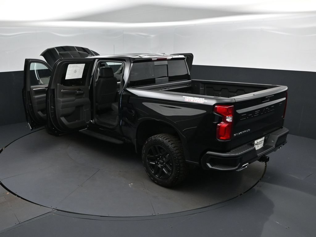 New 2026 Chevrolet Silverado 1500 LT Trail Boss w/ LT Trail Boss Premium Package AWD/4WD image 2