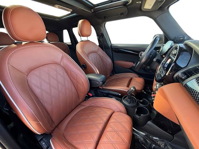 Used 2021 MINI Cooper S image 19