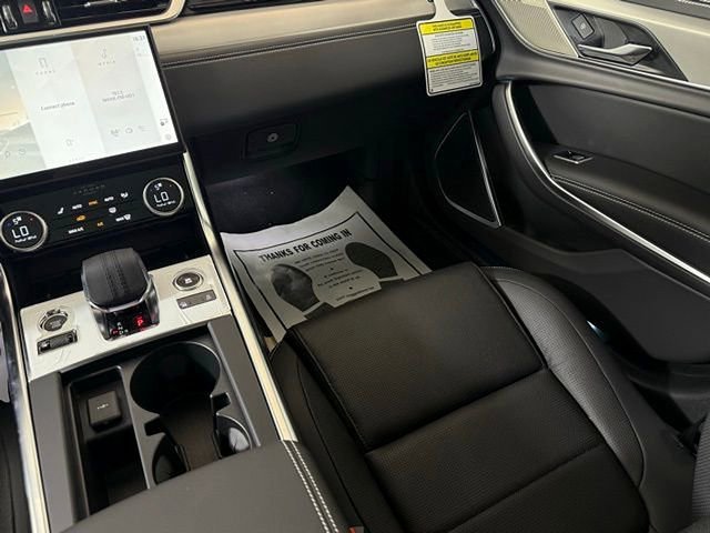 New 2024 Jaguar XF R-Dynamic SE image 23