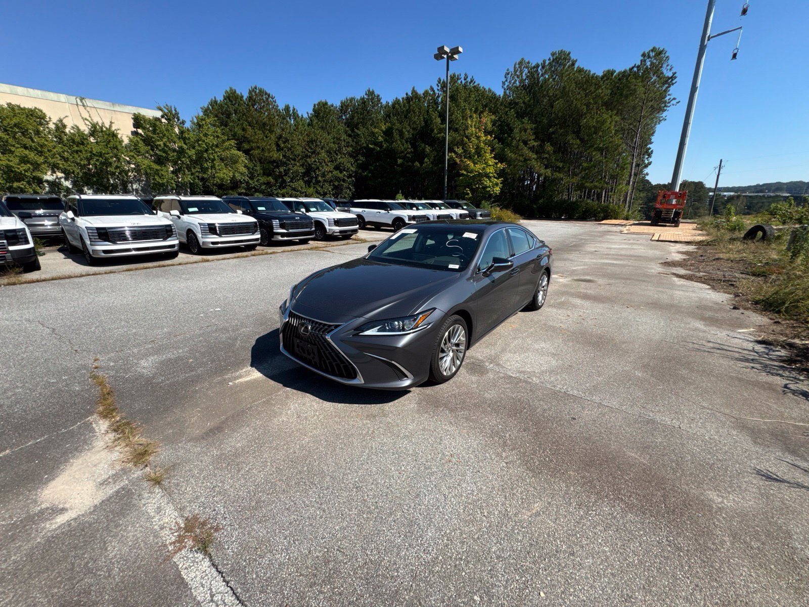 Used 2023 Lexus ES 350 w/ Accessory Package (Z1)