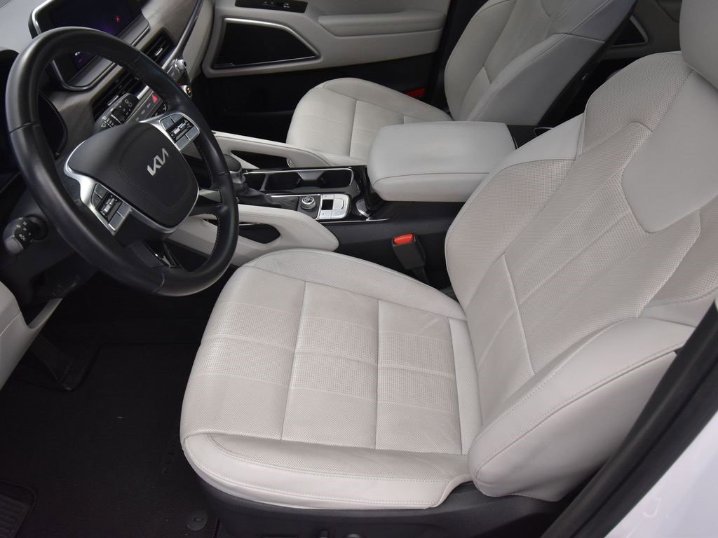 Used 2022 Kia Telluride EX image 13