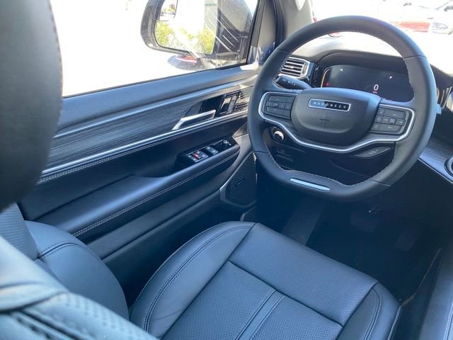 New 2023 Jeep Wagoneer Series III w/ Preferred Equipment Group image 33