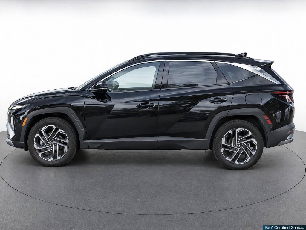 Used 2025 Hyundai Tucson Limited AWD/4WD image 10