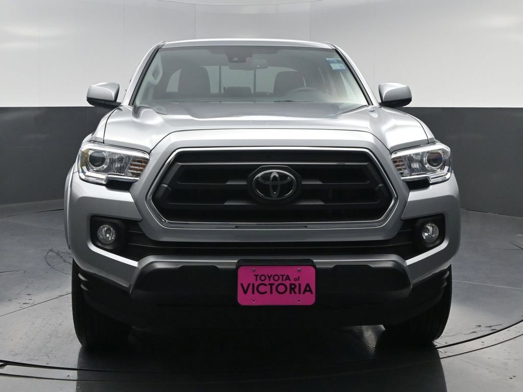Used 2022 Toyota Tacoma SR5 RWD image 17
