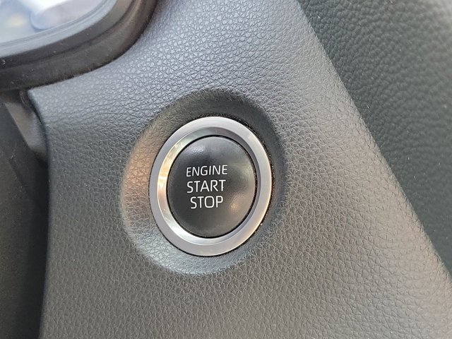 Used 2023 Toyota Corolla SE image 33