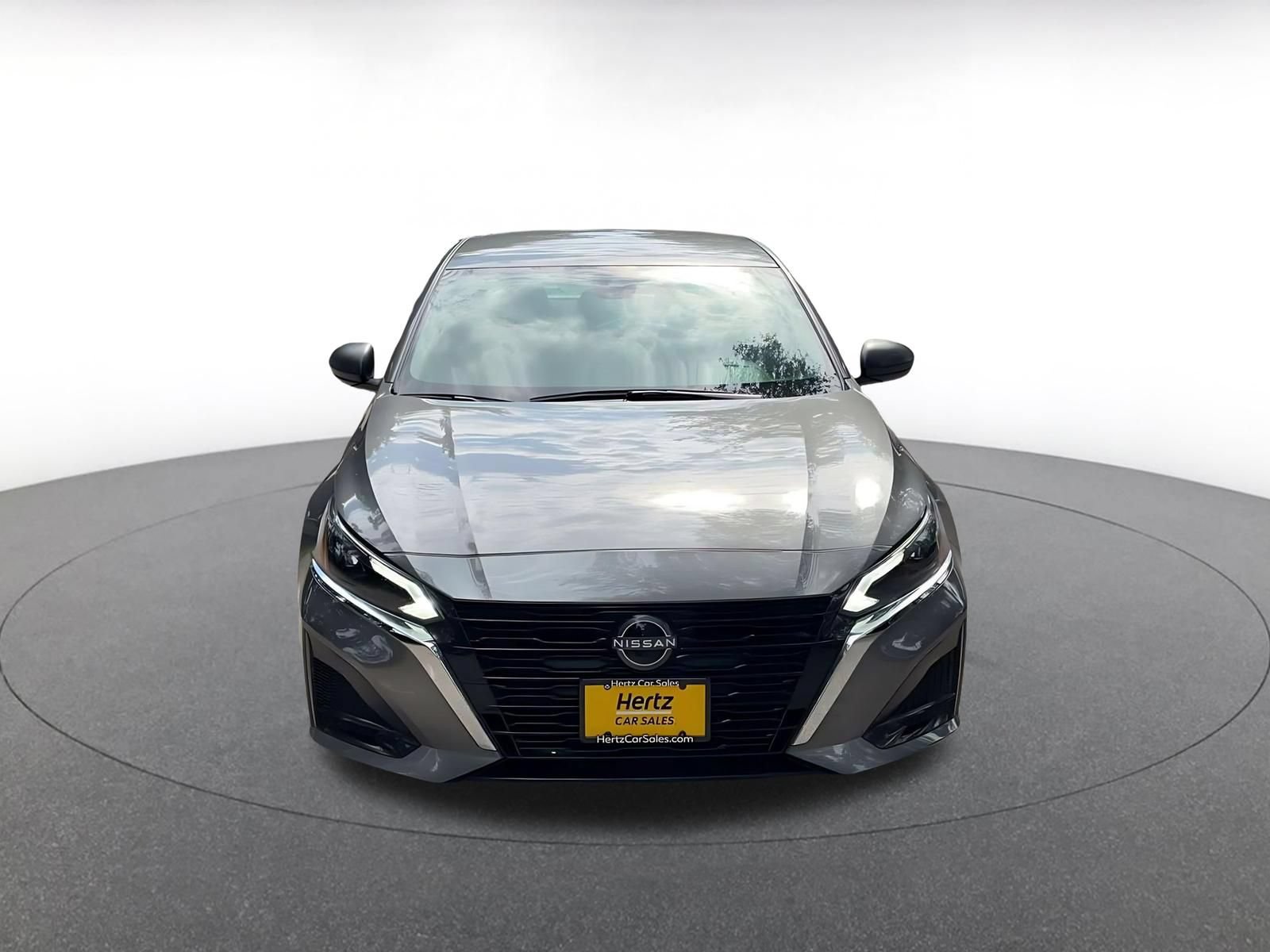 Used 2025 Nissan Altima 2.5 SV FWD image 5