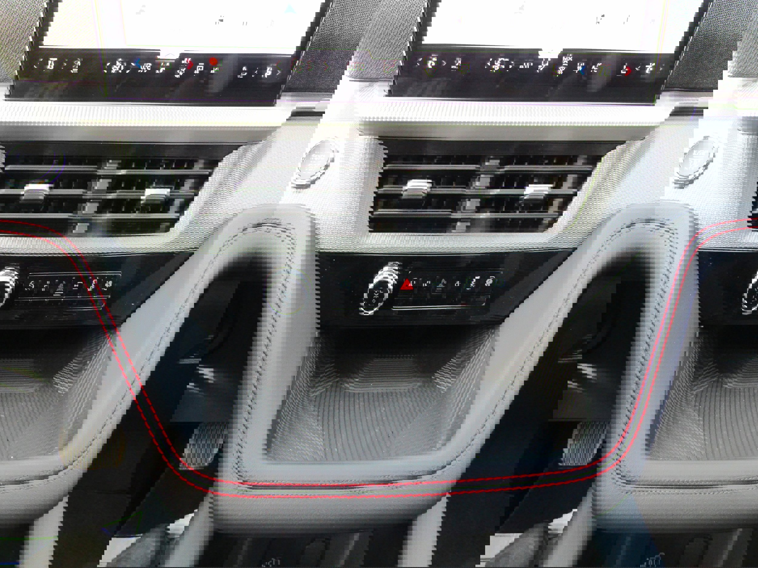 New 2026 Ford Explorer ST-Line w/ ST-Line Street Pack image 24