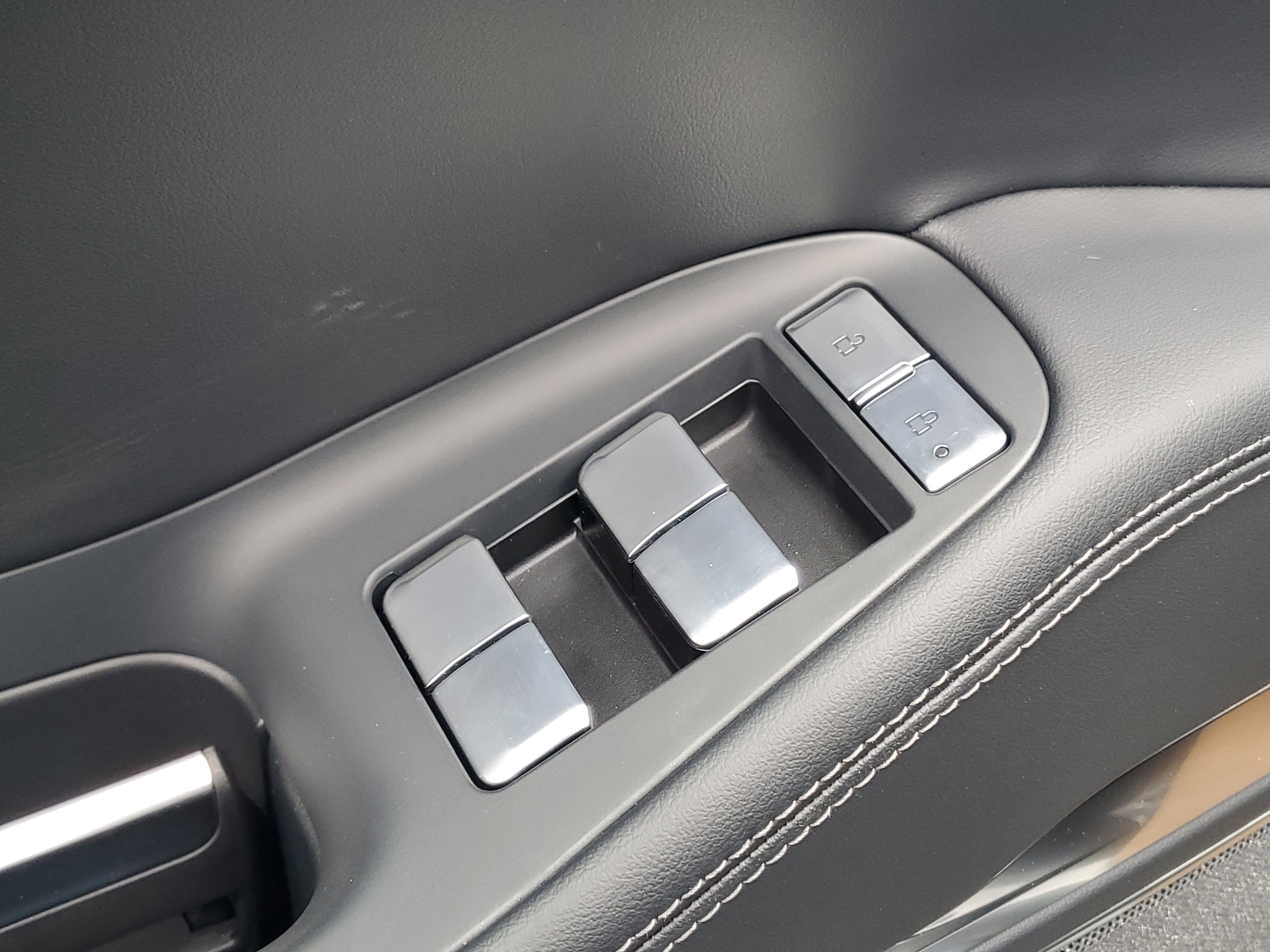 New 2025 Lincoln Navigator L Reserve w/ Jet Appearance Package image 10