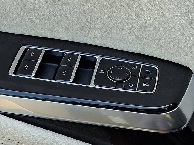 Certified 2026 Cadillac Escalade Sport w/ LPO, ONYX Package AWD/4WD image 20