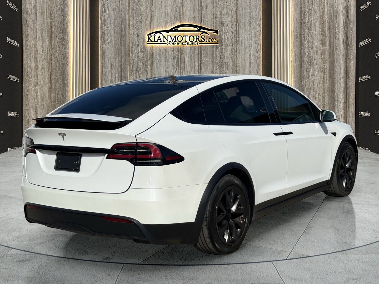 Used 2023 Tesla Model X AWD/4WD image 12