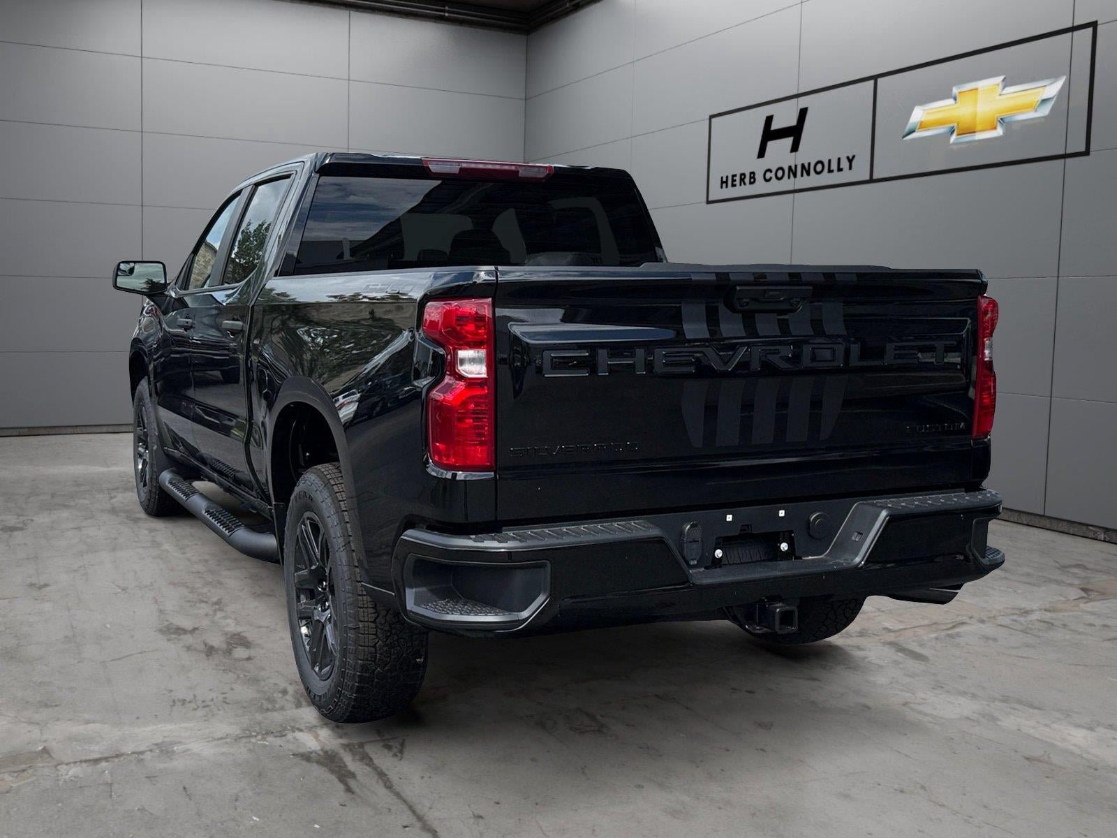 New 2026 Chevrolet Silverado 1500 Custom AWD/4WD image 3