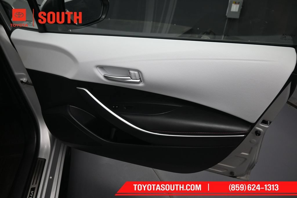 Used 2024 Toyota Corolla SE FWD image 31