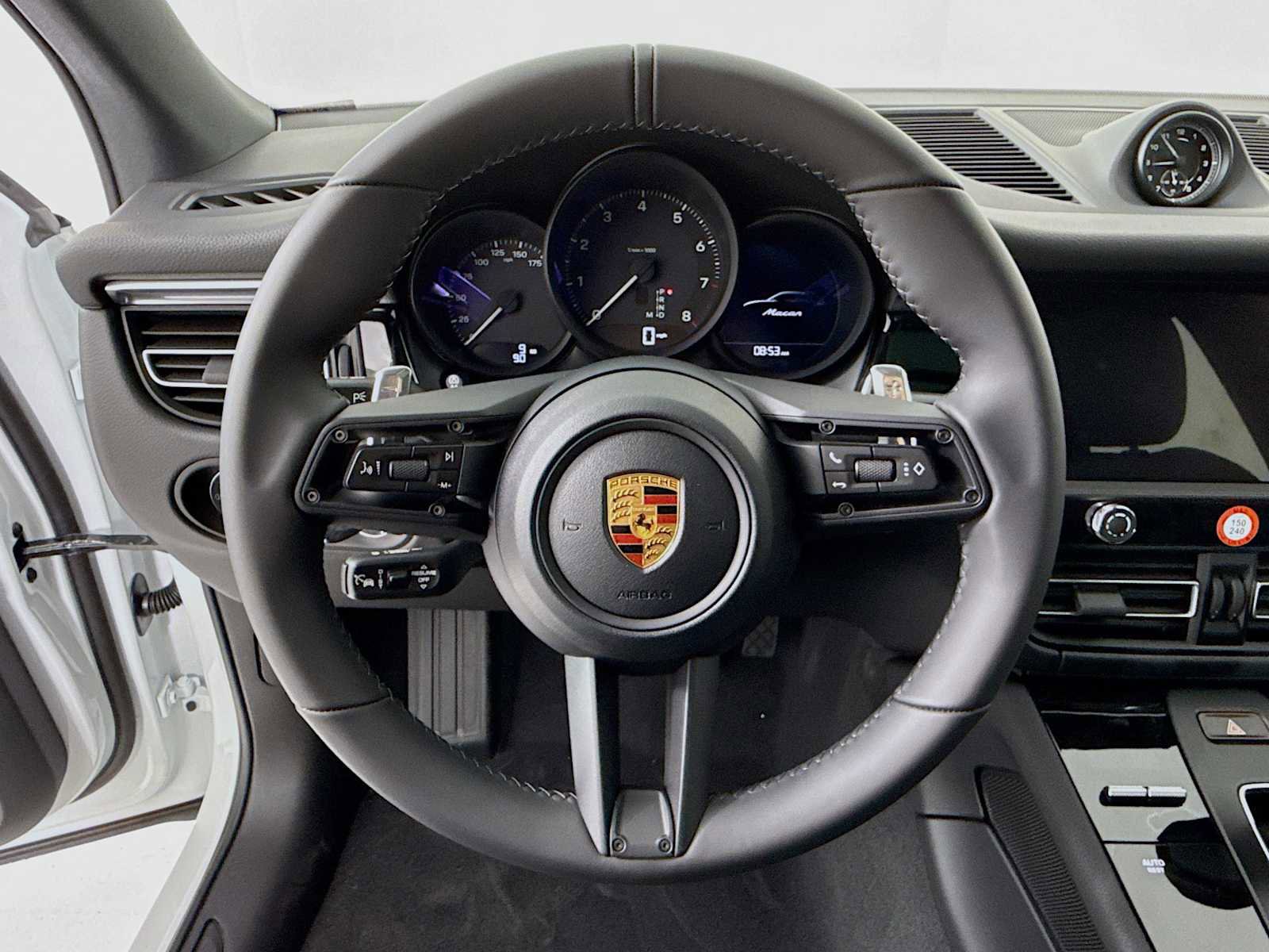 New 2026 Porsche Macan image 15