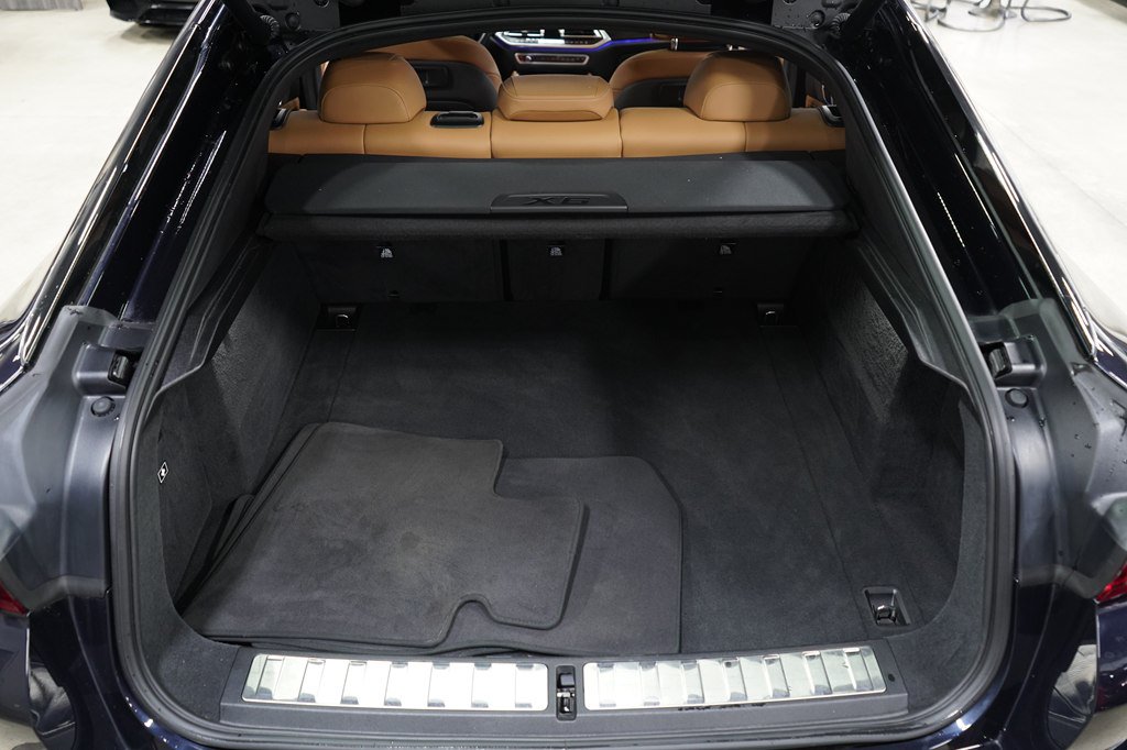 Used 2023 BMW X6 M50i w/ Executive Package AWD/4WD image 25