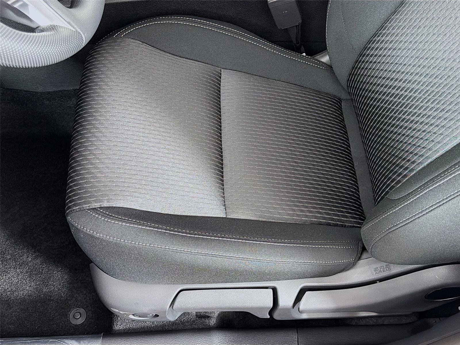 New 2026 Mitsubishi Outlander ES image 21