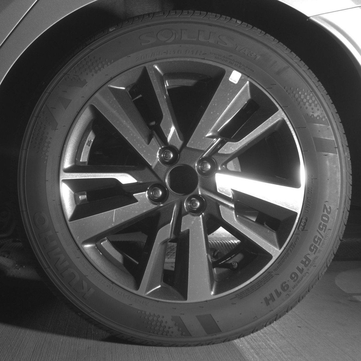 Used 2025 Nissan Versa SV image 14