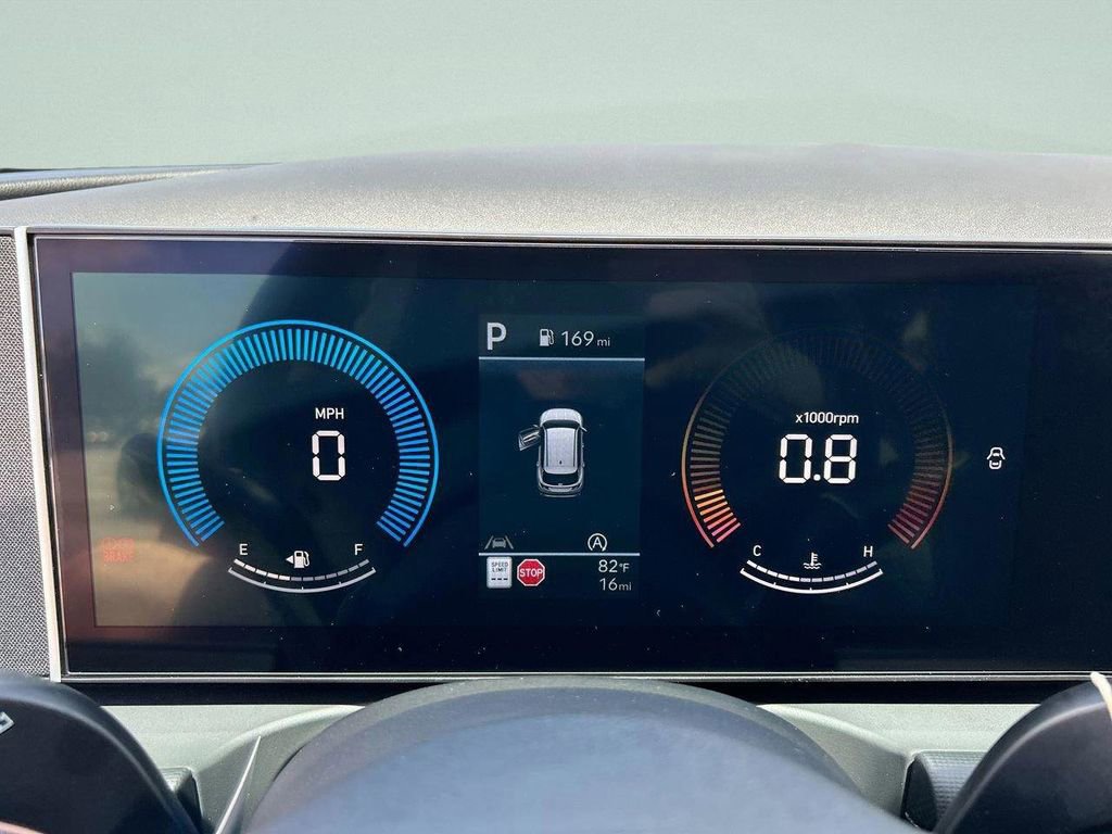 New 2026 Hyundai Tucson SEL image 35