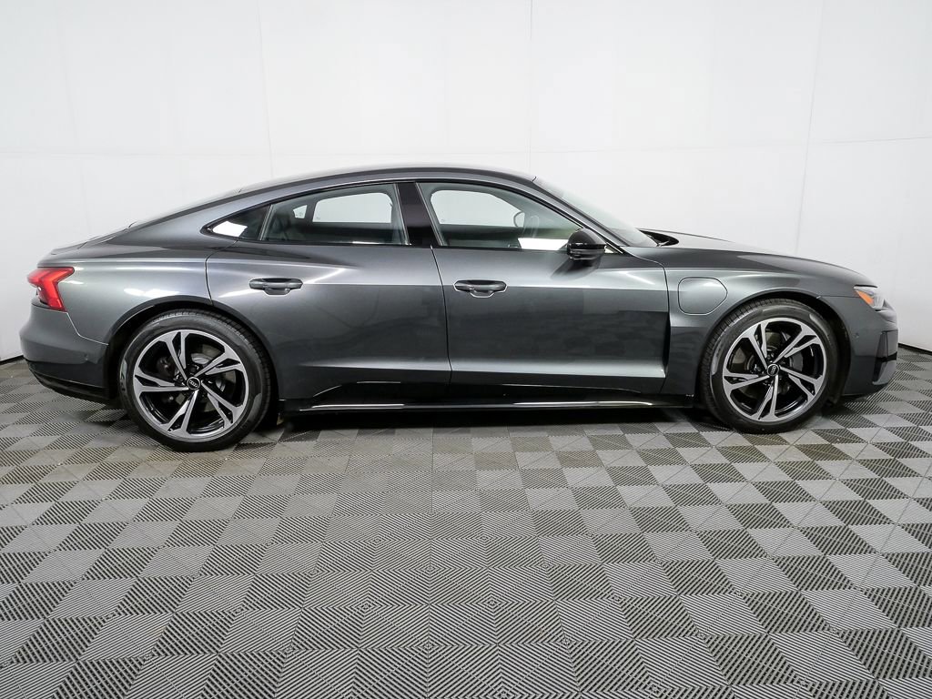 Used 2023 Audi e-tron GT Prestige w/ Prestige Package AWD/4WD image 2