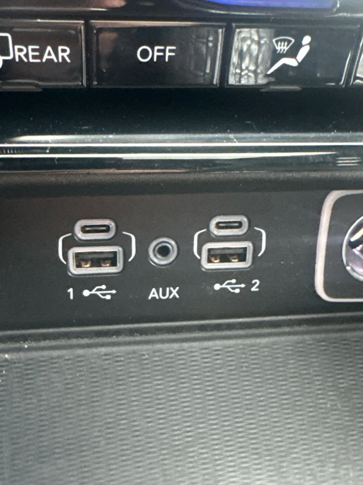 Used 2022 Jeep Grand Cherokee Overland w/ Luxury Tech Group IV image 24