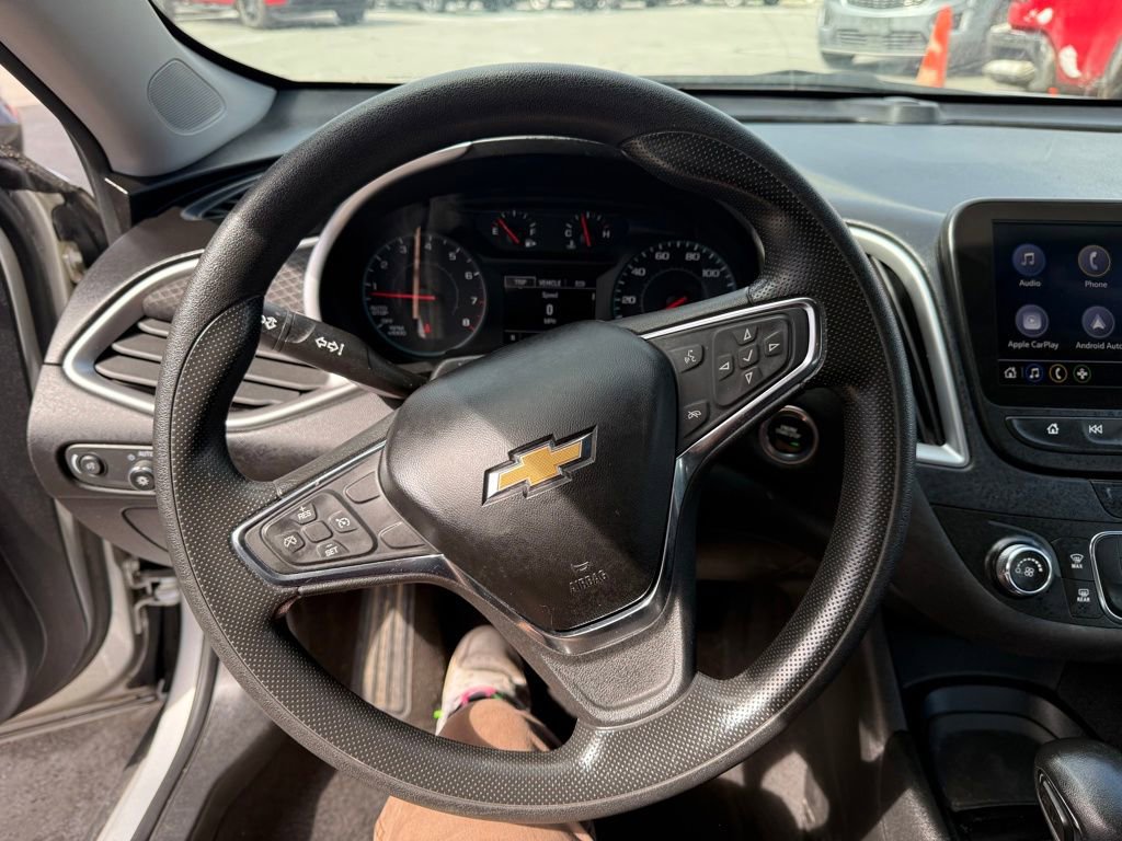 Used 2021 Chevrolet Malibu LS image 13