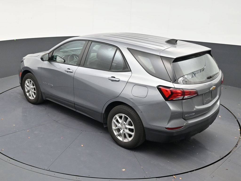 Used 2024 Chevrolet Equinox LS FWD image 14