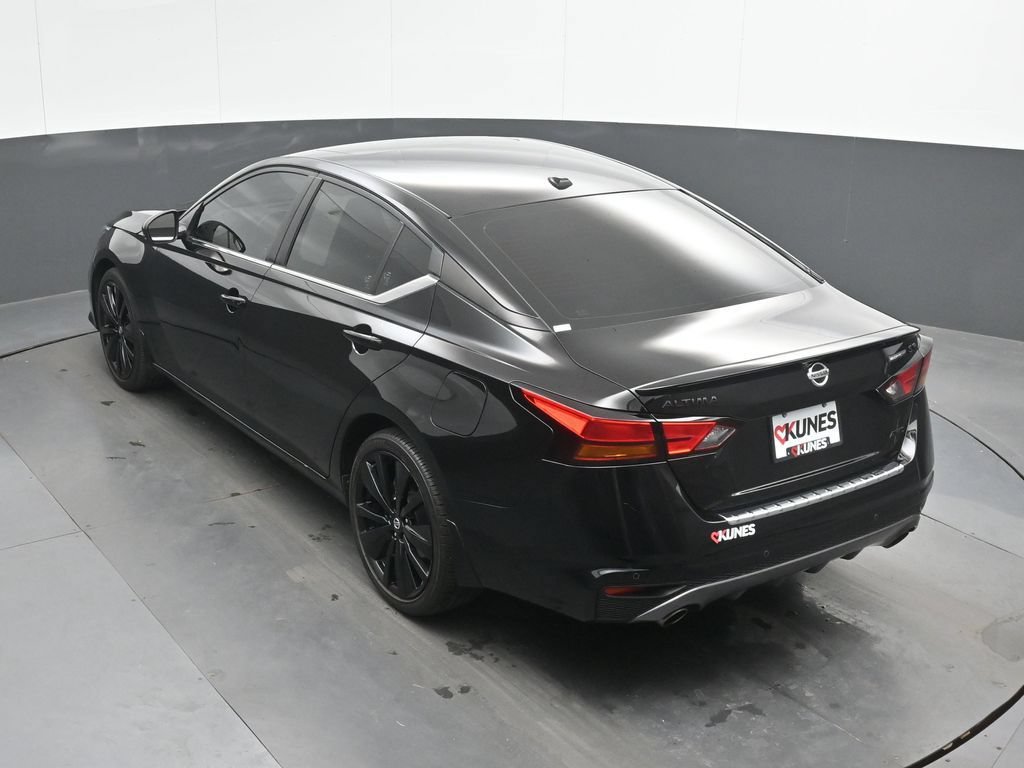 Used 2022 Nissan Altima 2.5 SR w/ Midnight Edition Package AWD/4WD image 38