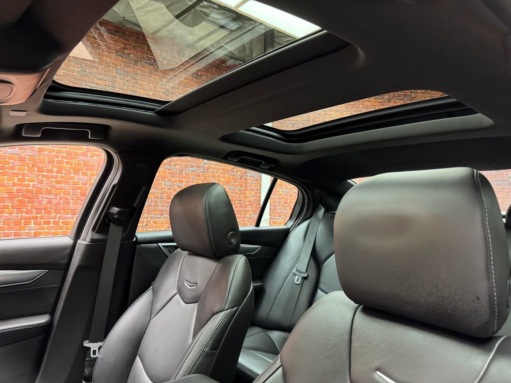 Used 2025 Cadillac CT5 Premium Luxury w/ LPO, ONYX Package image 3