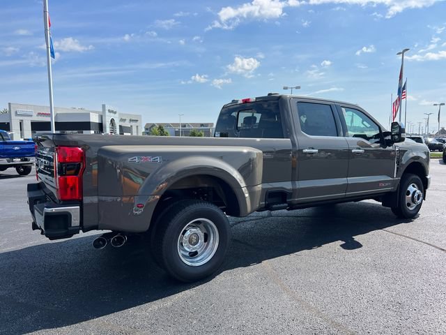 New 2027 Ford F350 King Ranch w/ Chrome Package AWD/4WD image 7