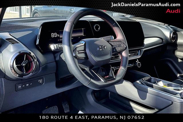 Used 2025 Chevrolet Equinox EV RS image 11