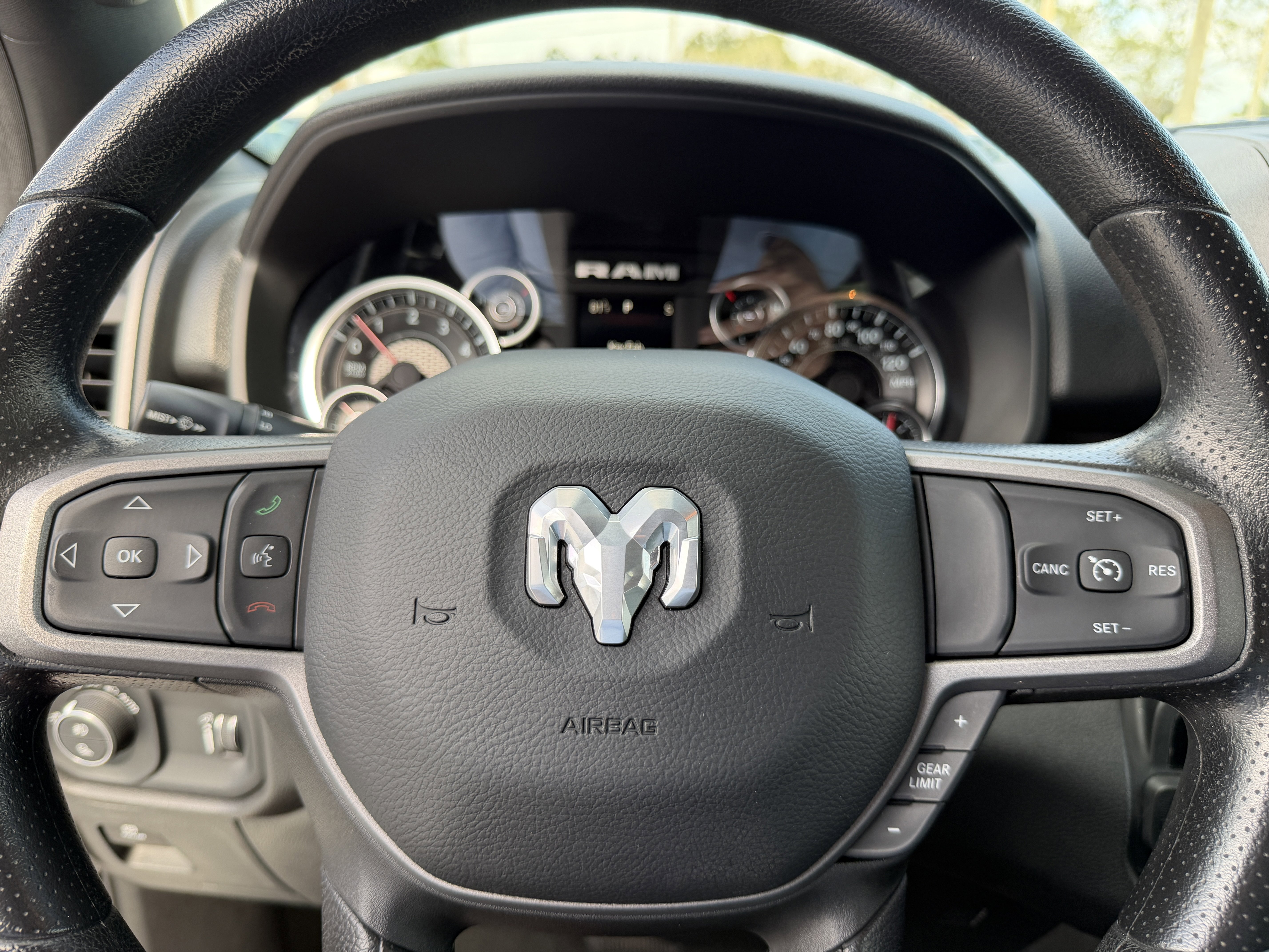 Used 2024 RAM 1500 Tradesman w/ Night Edition image 28