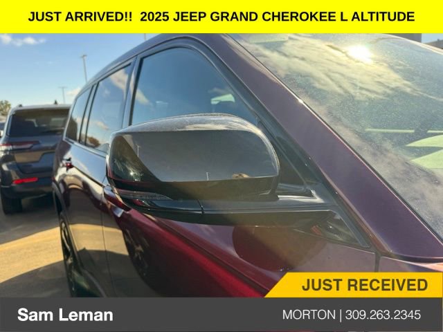 New 2025 Jeep Grand Cherokee L Altitude image 6