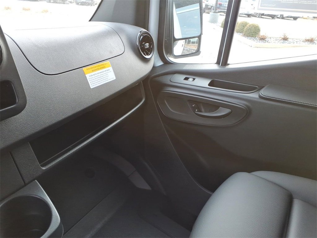 New 2026 Mercedes-Benz Sprinter 2500 image 23