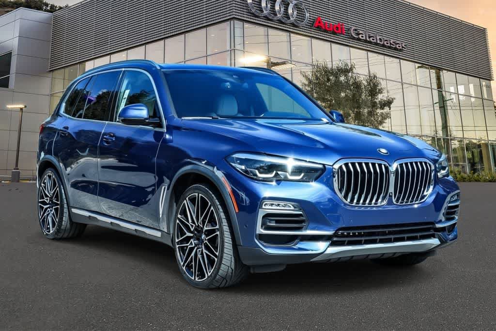 Used 2021 BMW X5 xDrive40i w/ Premium Package AWD/4WD image 3