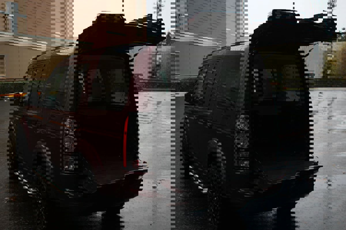 Used 2015 Land Rover LR4 HSE LUX image 12